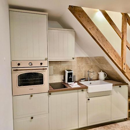 Le Cottage Maisonnette Dans Corps De Ferme Ollainville Екстериор снимка