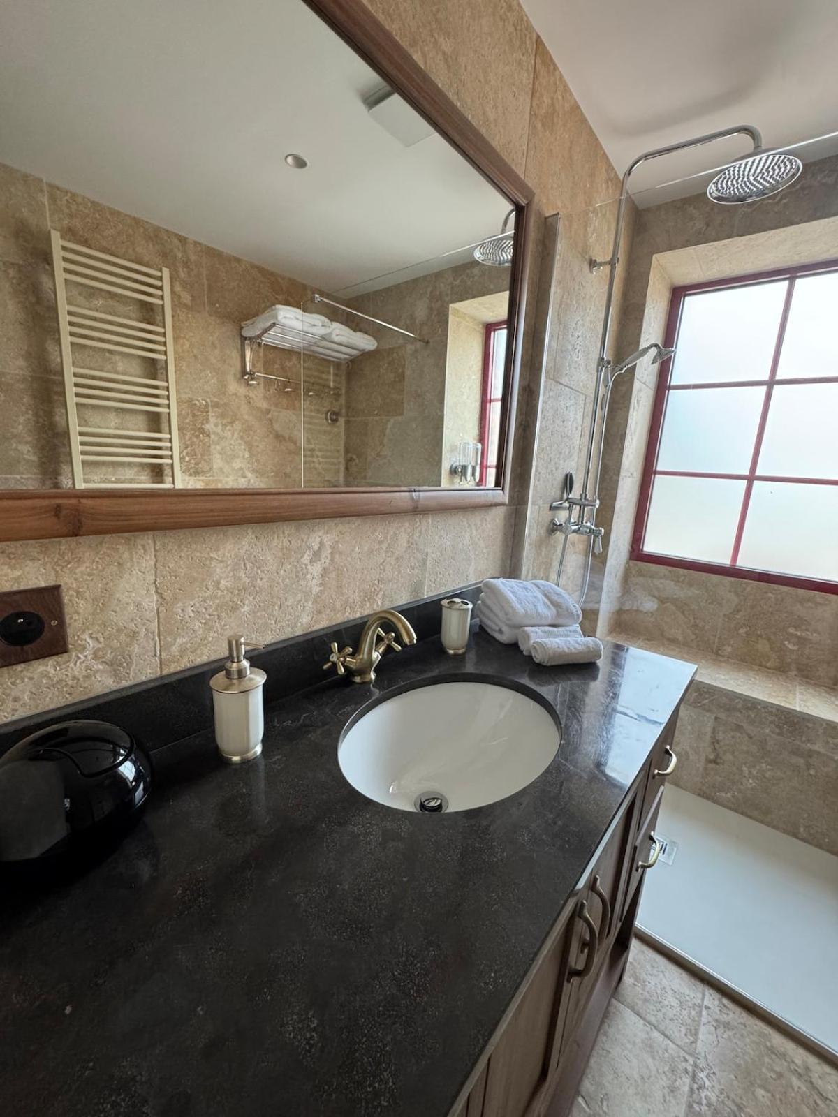 Le Cottage Maisonnette Dans Corps De Ferme Ollainville Екстериор снимка